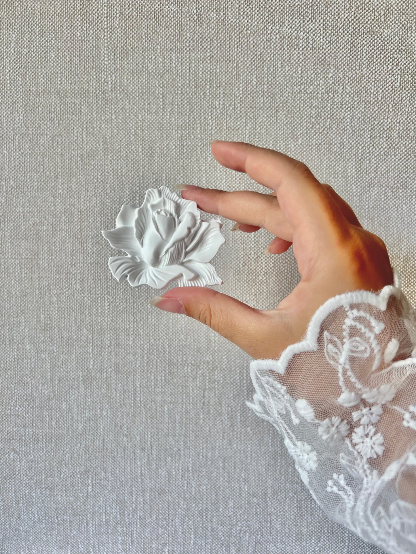 Carte avec Diffuseur en plâtre "Roses" - Cadeaux invités