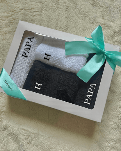 Coffret - Serviette & Gant de toilette - Brodé à la main