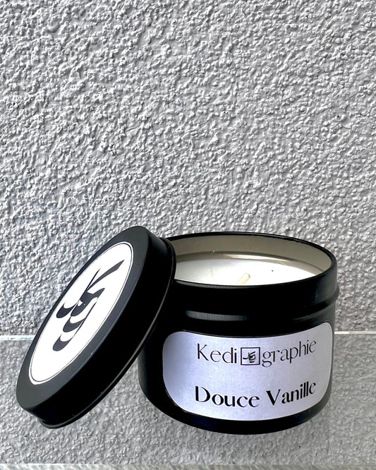 Bougie avec boîte en métal - petit format - Noire