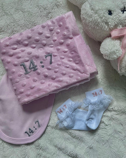 Coffret cadeau naissance brodé - Set 3 pièces